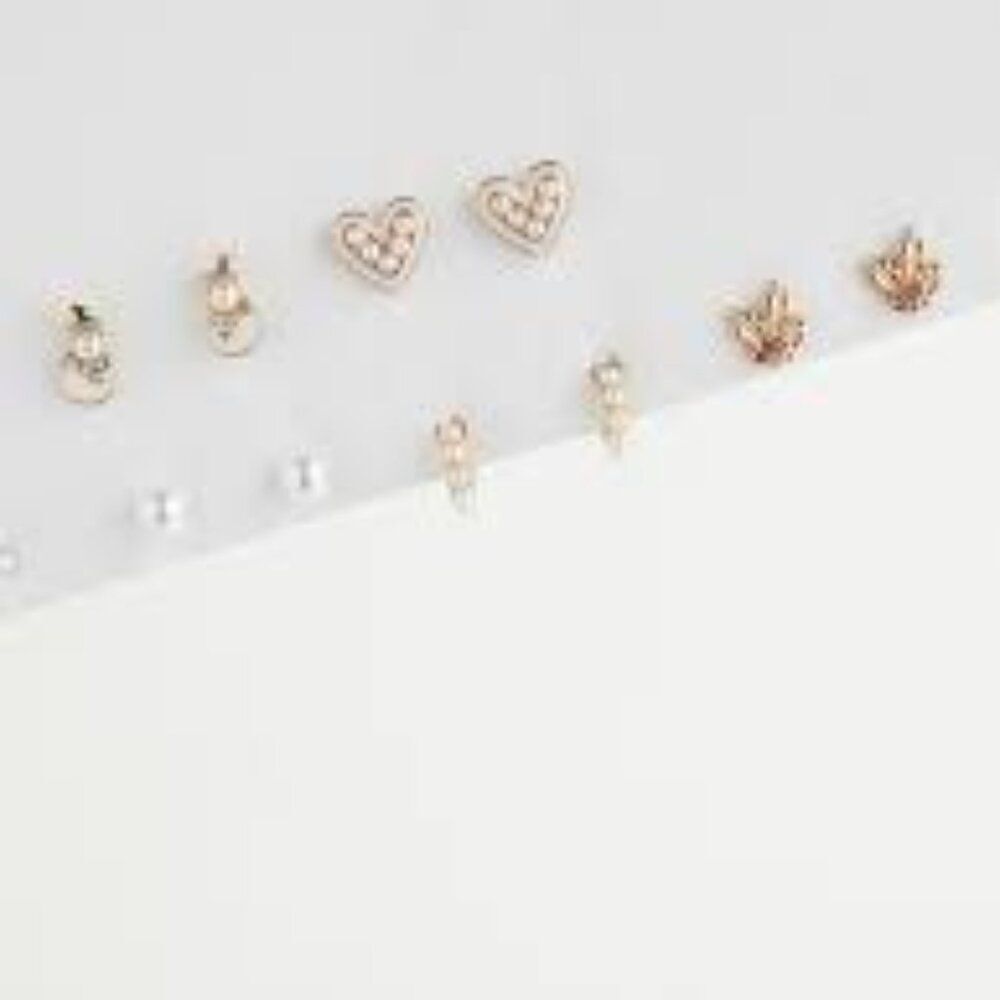 Torrid Pearl Snowman Stud Cuff Earrings Set - New